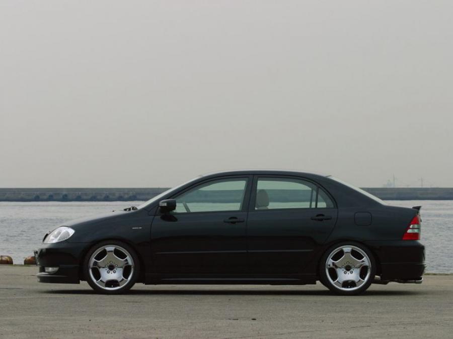  Toyota Corolla Sedan by WALD 2000 года  (фото 3 из 3)